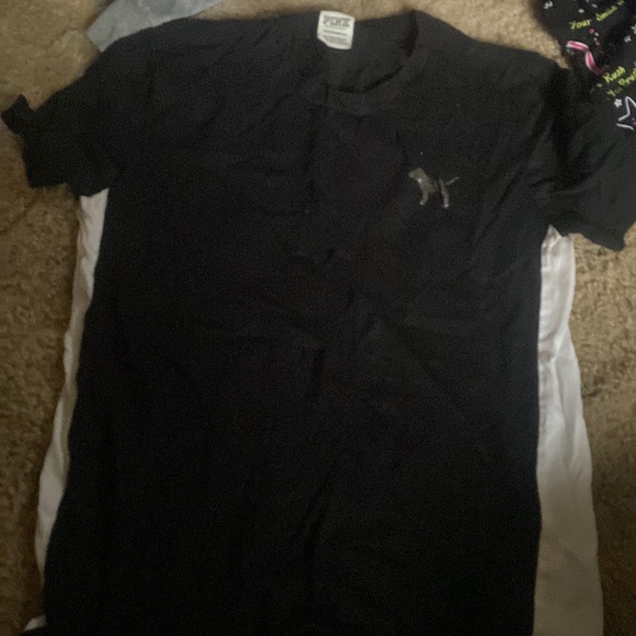 pink shirt - Picture 1 of 1